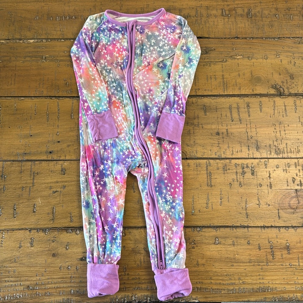 Little Sleepies: Stardust. Size 18-24 Month Zippy